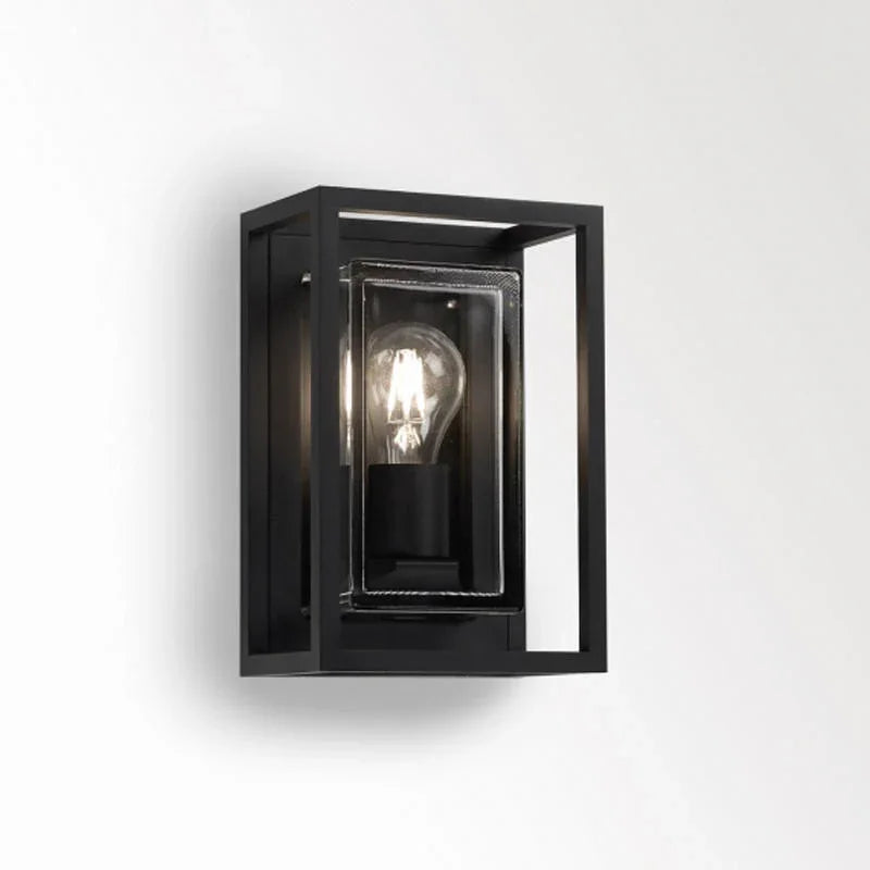 Delta Light Montur M Wall Light | All Square Lighting