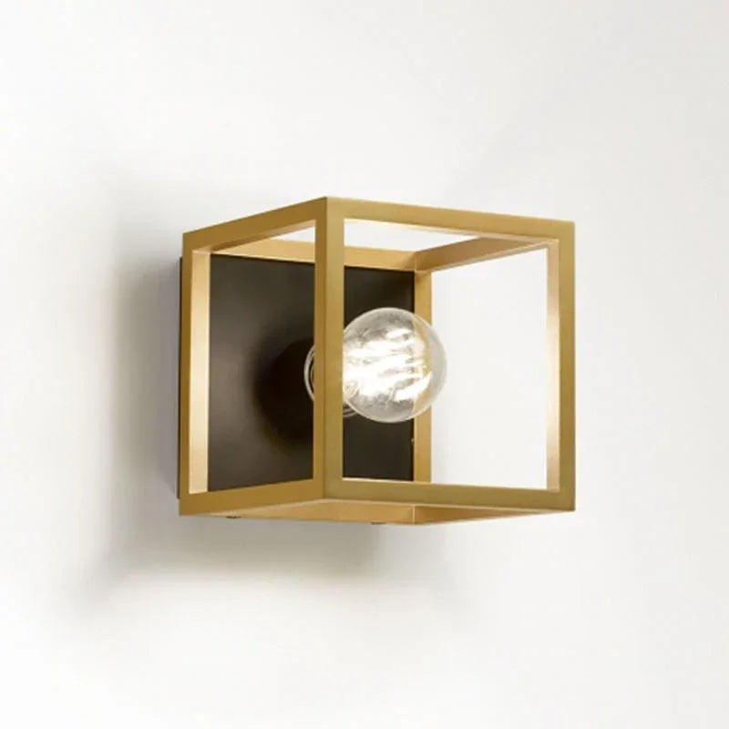 Delta Light Montur S O Wall Light | All Square Lighting
