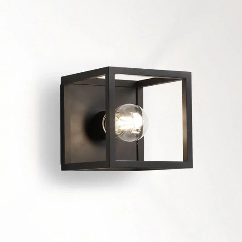 Delta Light Montur S O Wall Light | All Square Lighting