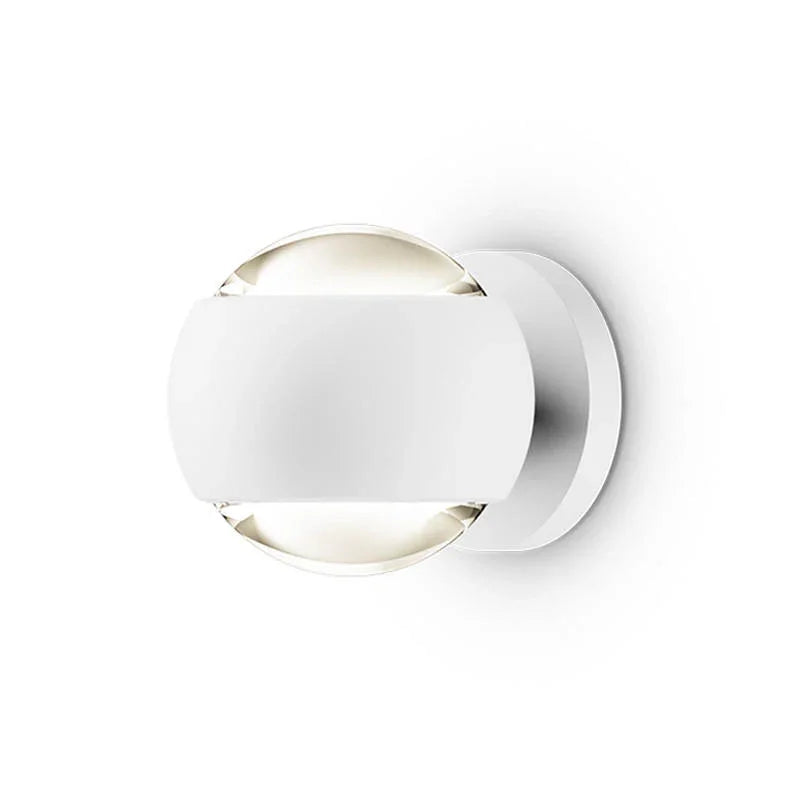 Occhio Io Verticale VOLT Wall Light | All Square Lighting