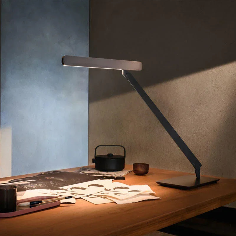 Occhio Taglio Tavolo Table Lamp | All Square Lighting