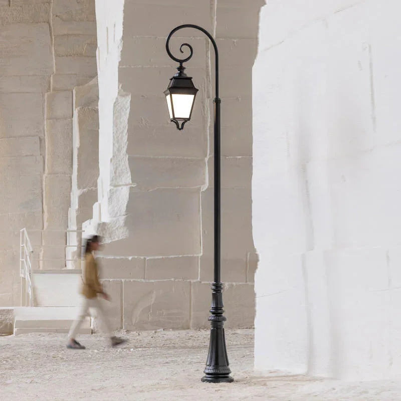 Roger Pradier Avenue 3 N°9 LED Floor Lantern | All Square Lighting
