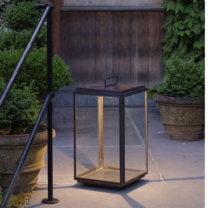 Tekna Ilford N104 Large Floor Lamp | All Square Lighting