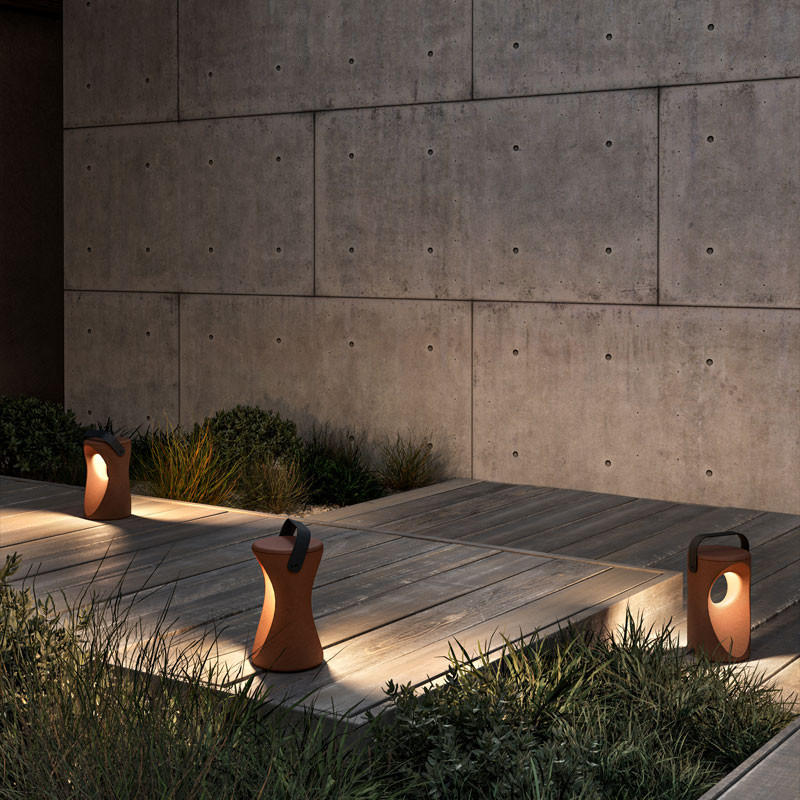 100% Light UK 1117 Outdoor Floor Lamp | All Square Lighting