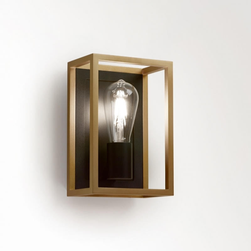 Delta Light Montur M O Wall Light | All Square Lighting