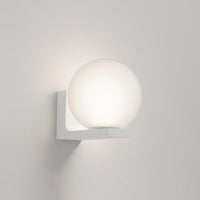 Delta Light Oono M W S Wall Light | All Square Lighting