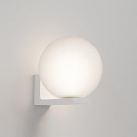 Delta Light Oono M W M Wall Light | All Square Lighting