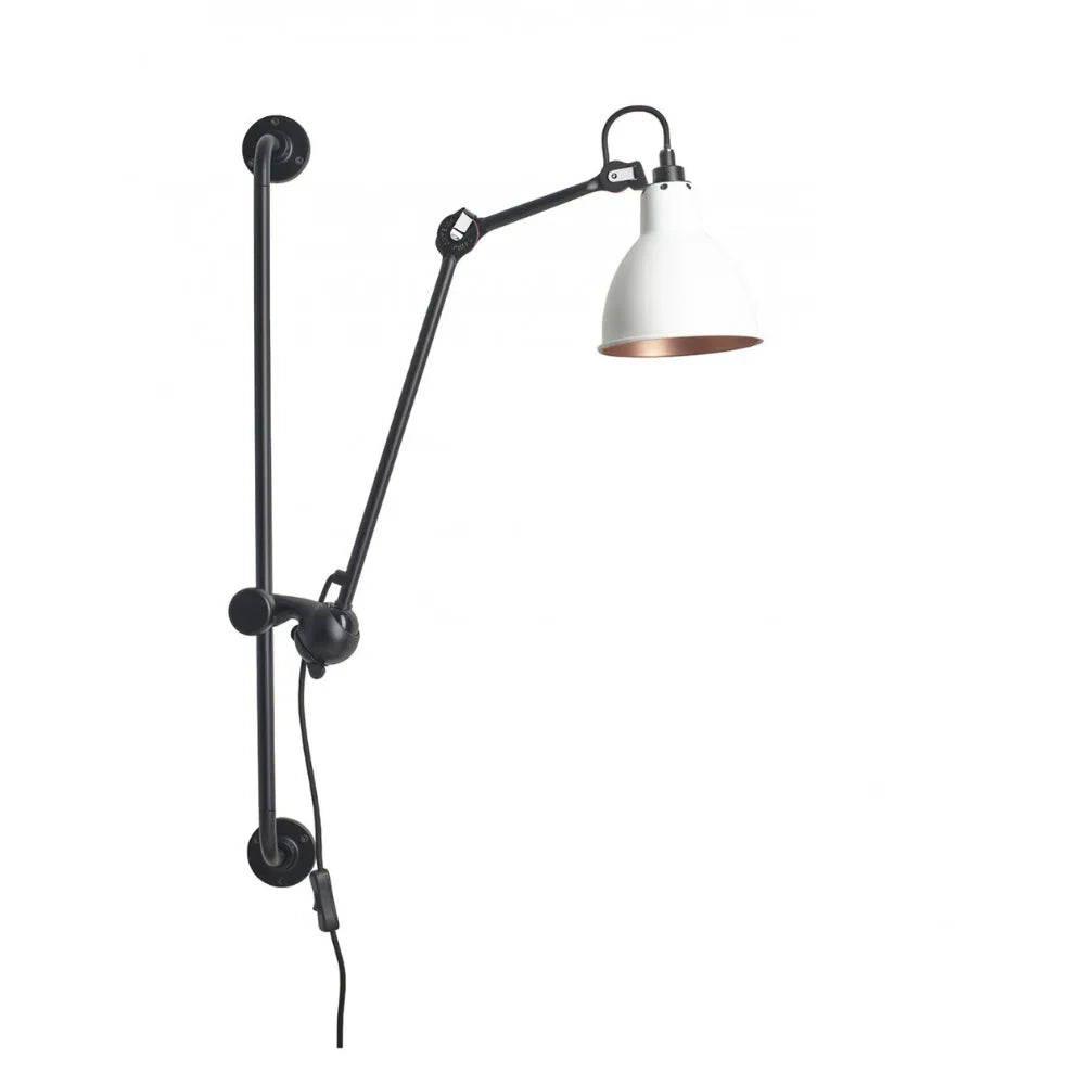 N°210 Plug Switch & Cable Wall Light