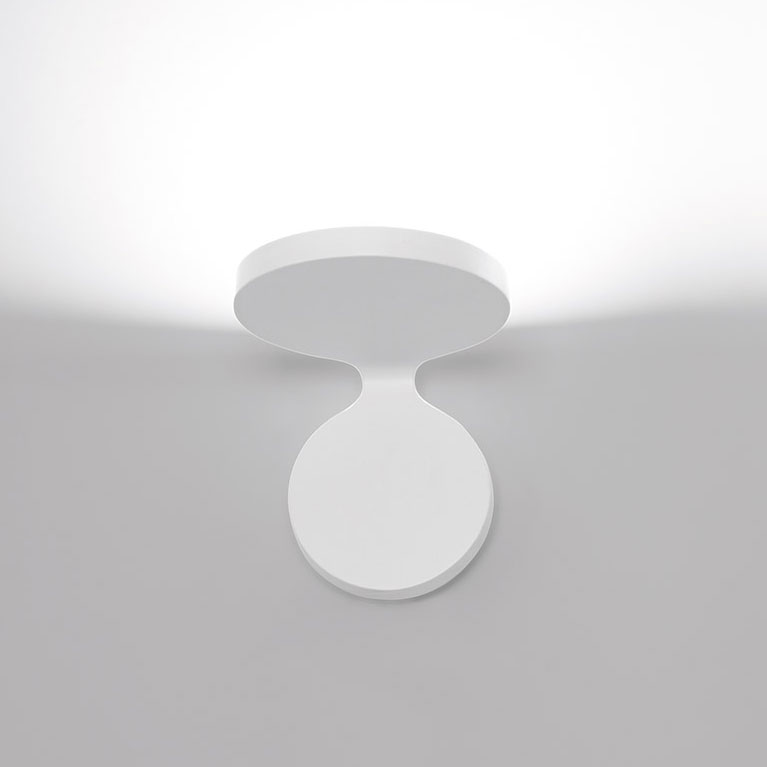 Artemide Rea 12 Wall Light | All Square Lighting