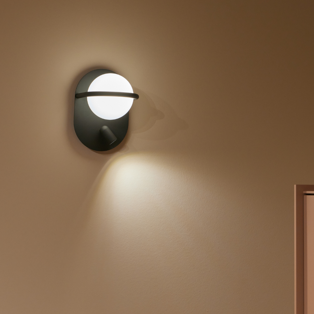 C_Ball 2L Wall Light