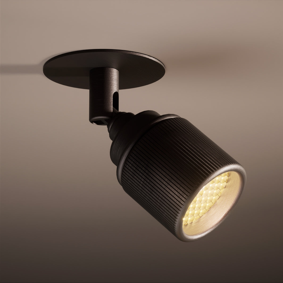 Lichelle L Pro 46 5400 Spotlight