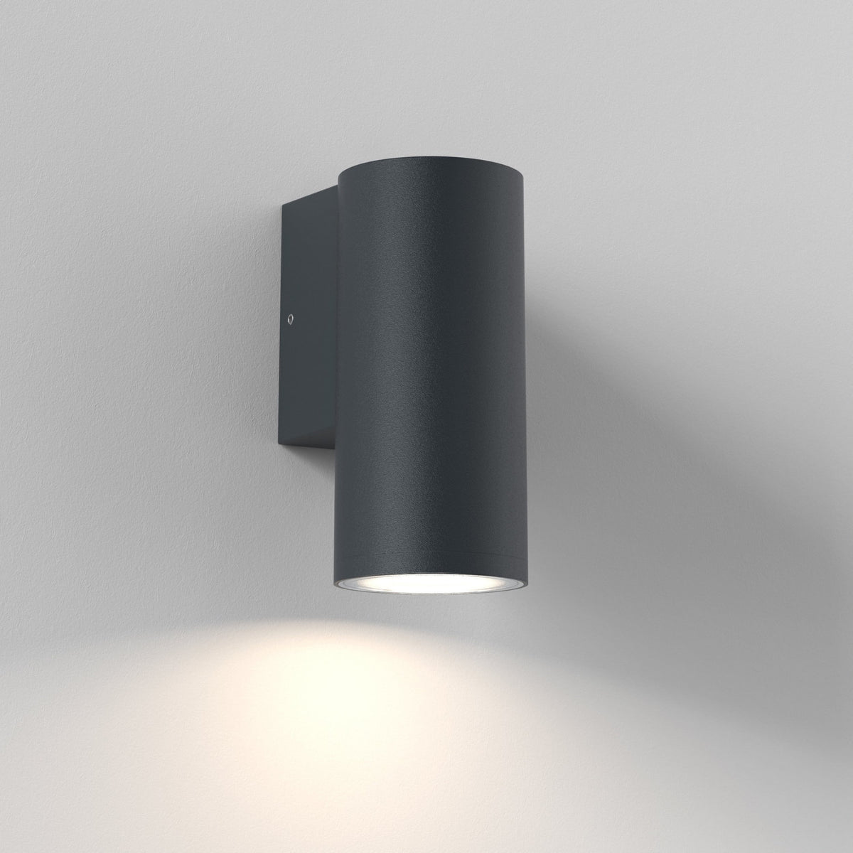 Tallinn Single Wall Light