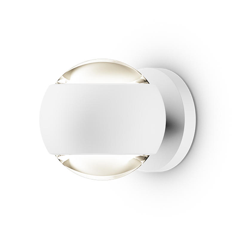 Occhio Io Verticale VOLT Wall Light | All Square Lighting