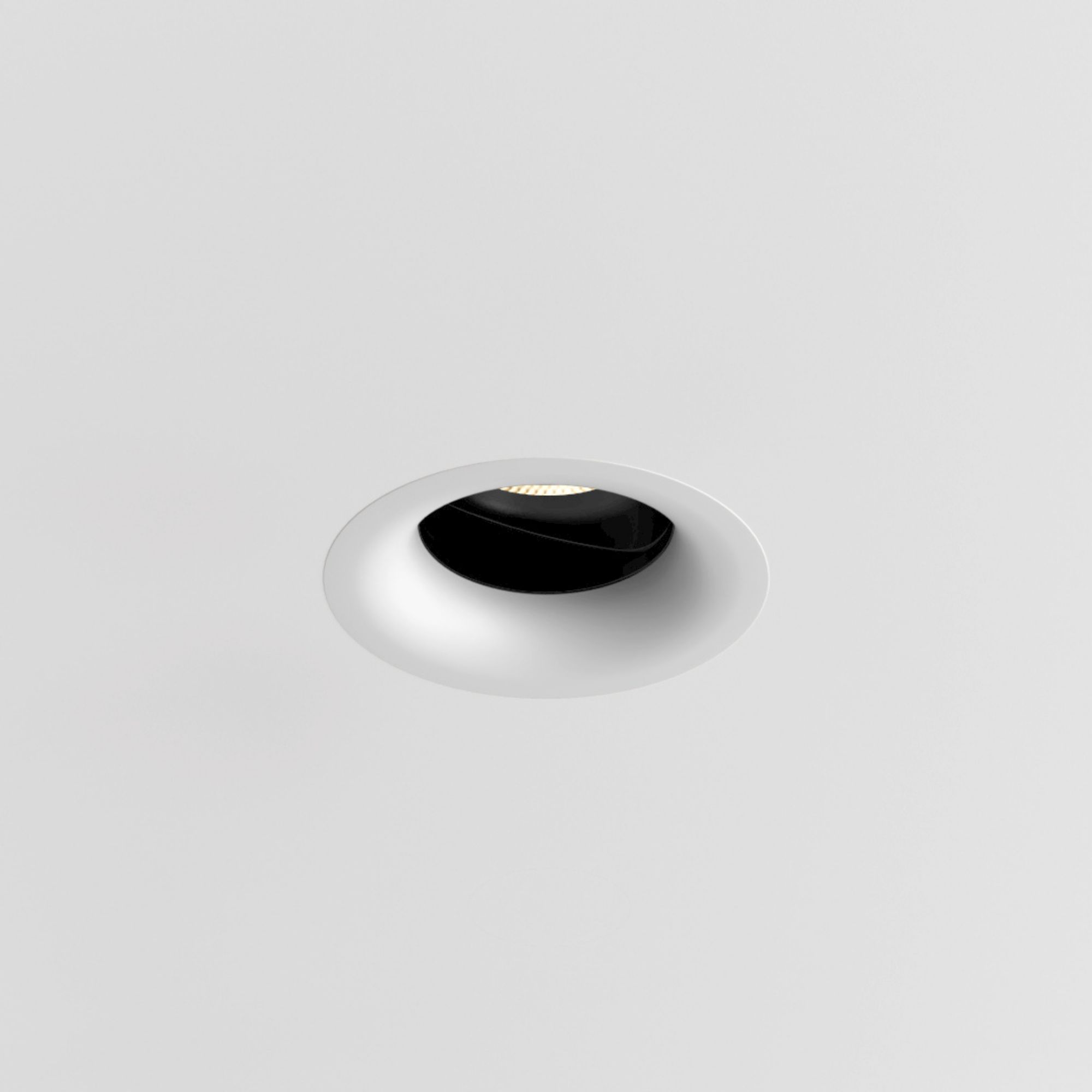 Curve Midi Adjustable Downlight