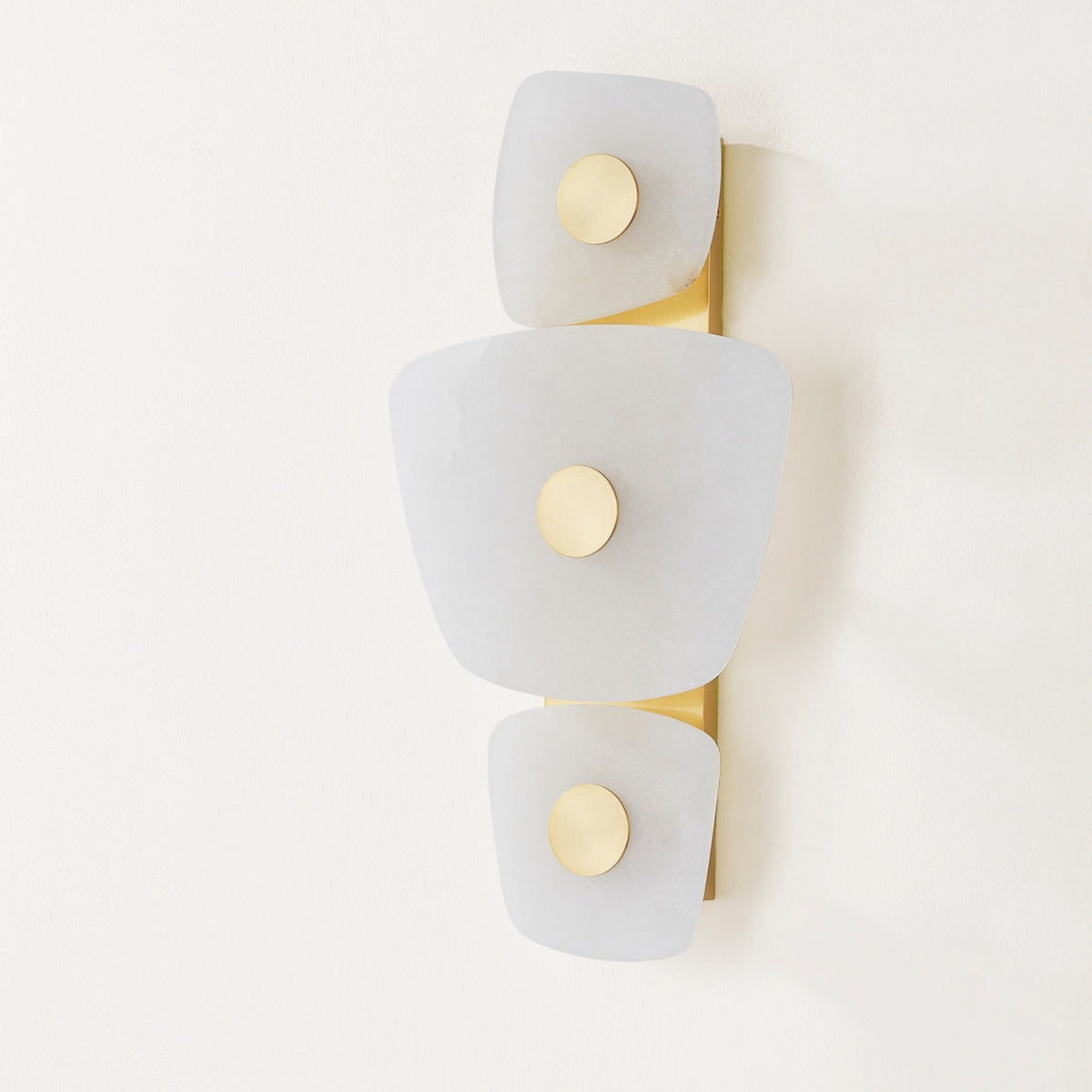 Holmdel Wall Light