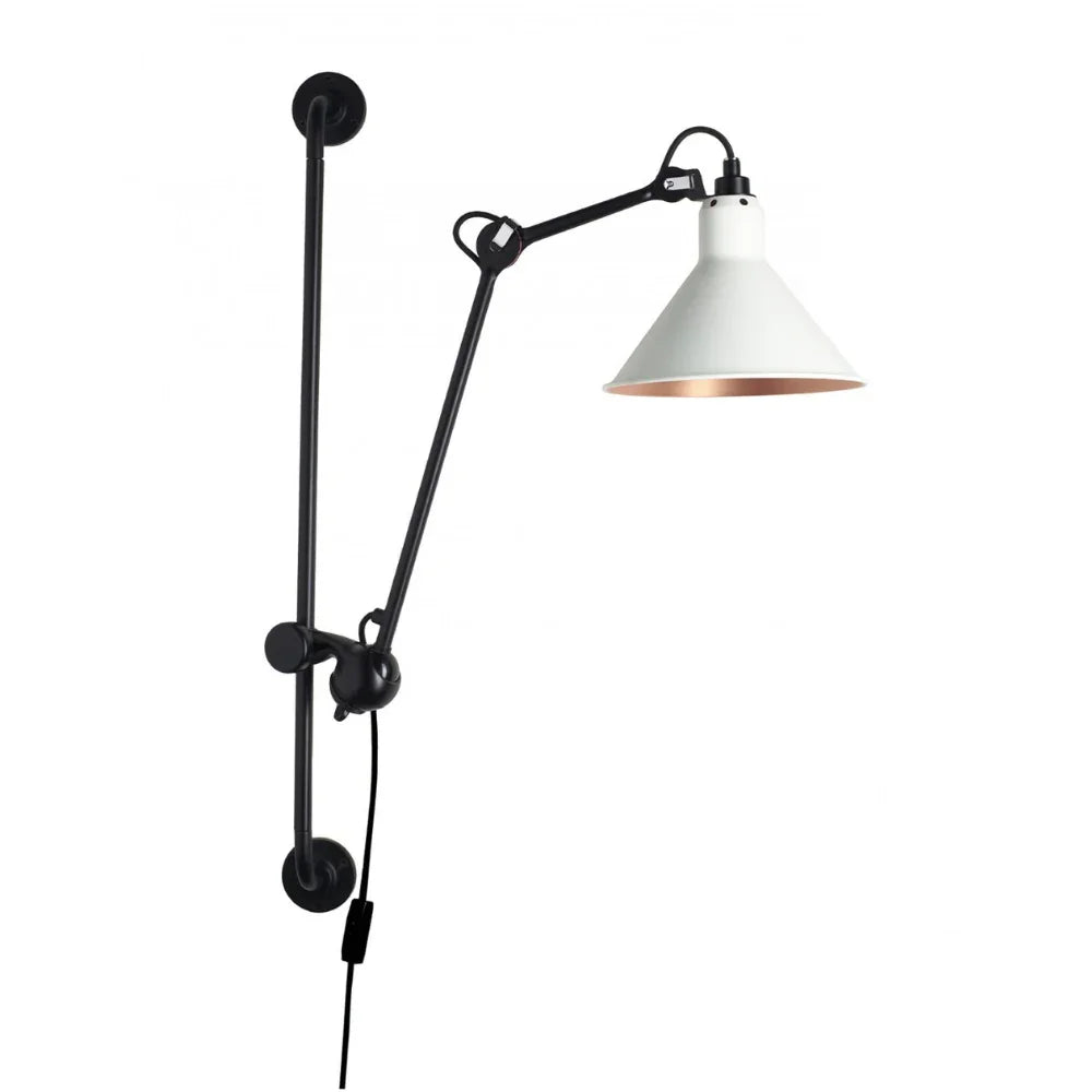 N°210 Plug Switch & Cable Wall Light