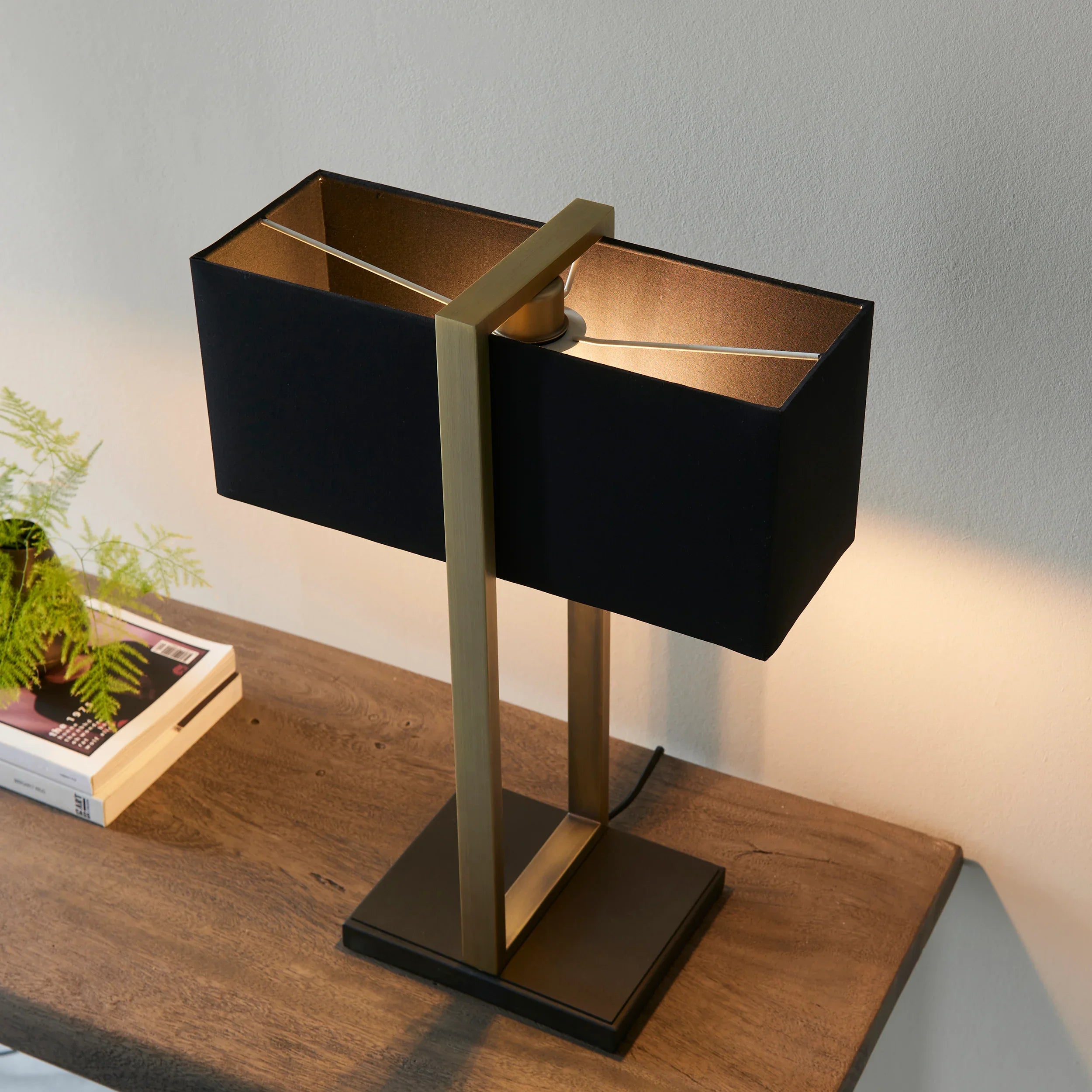 Rectangles Accent Table Lamp