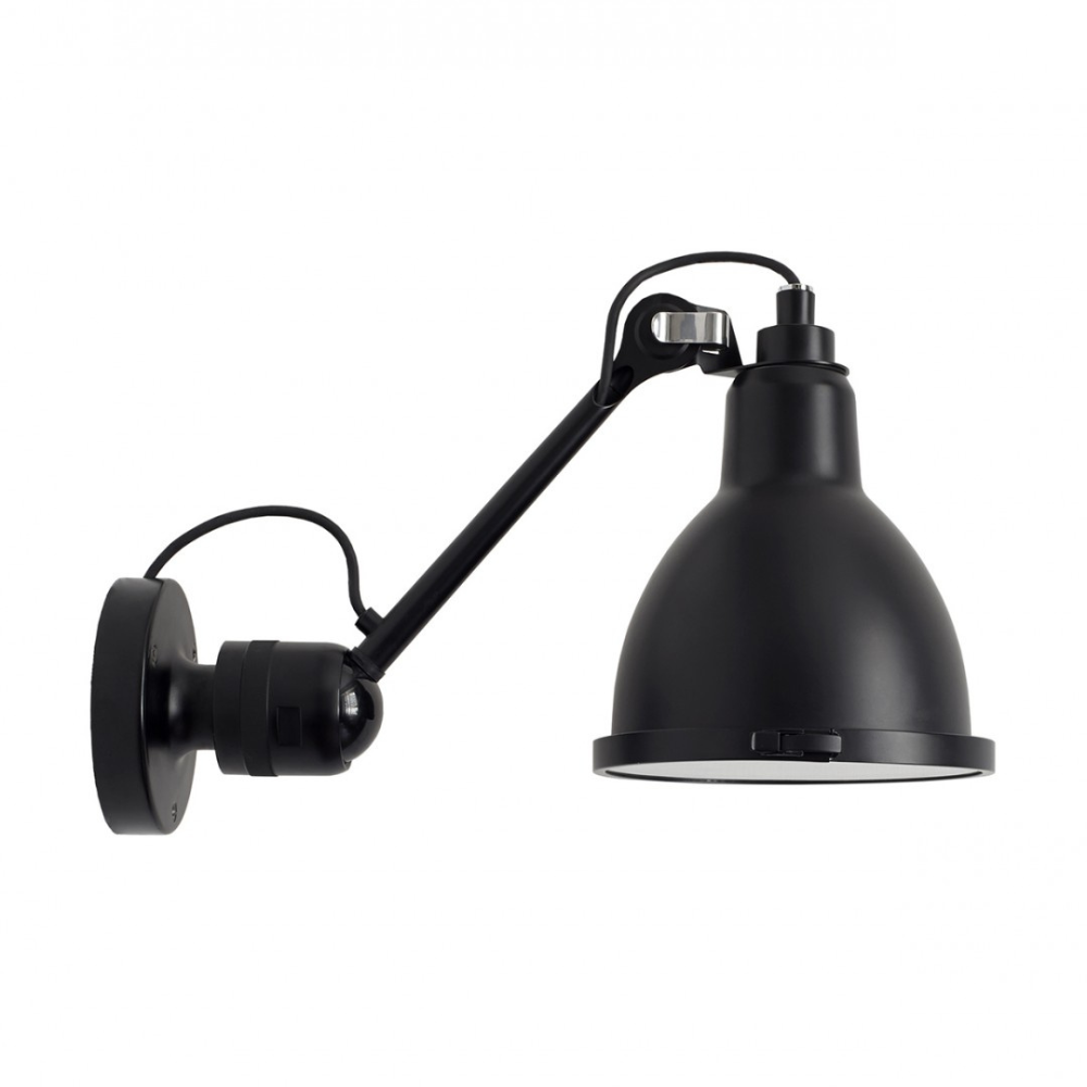 N°304 XL Outdoor Wall Light
