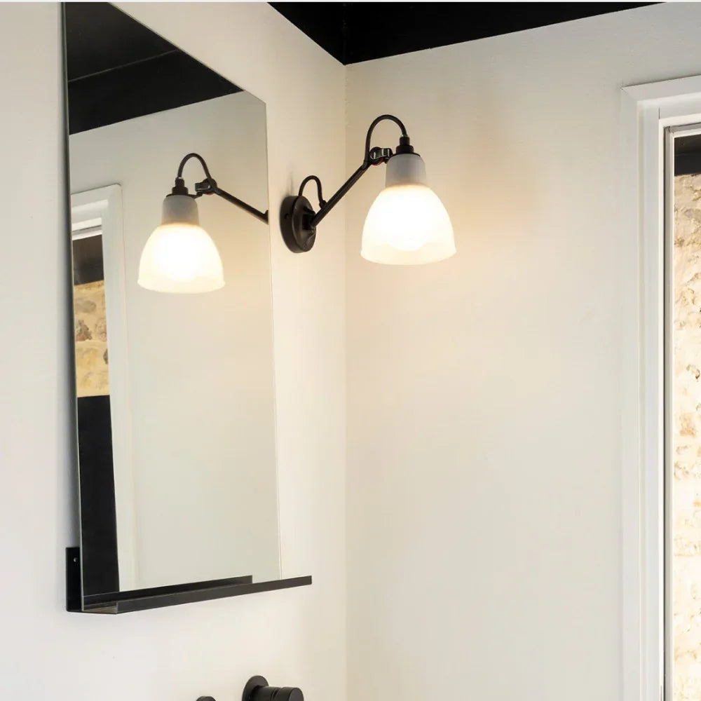 N°104 Bathroom Wall Light