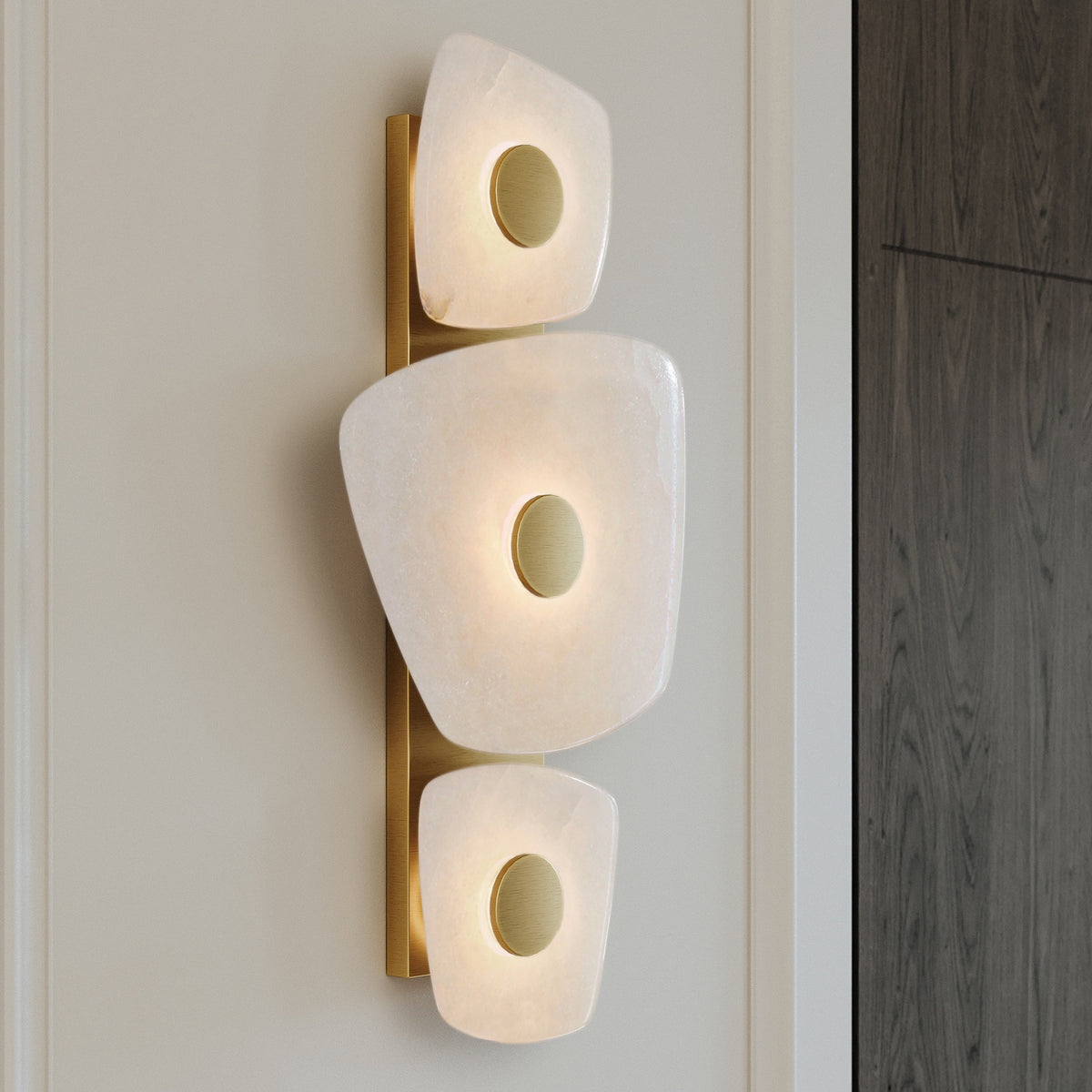 Holmdel Wall Light