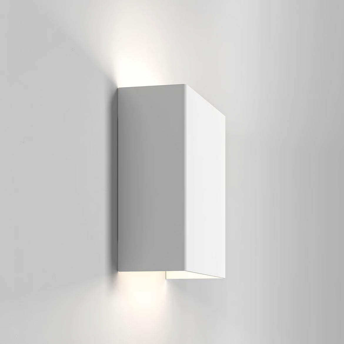 Tile 170 Wall Light | All Square Lighting