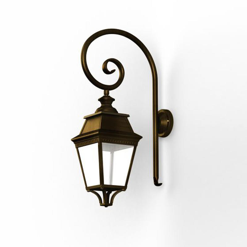 Roger Pradier Avenue 3 N°3 Wall Lantern | All Square Lighting