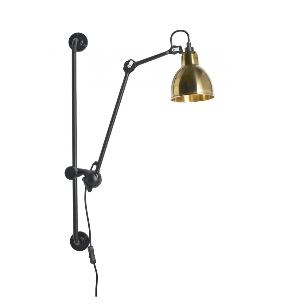 N°210 Plug Switch & Cable Wall Light