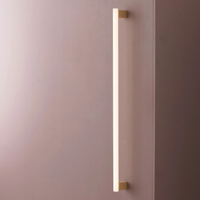 Mea 100 Wall Light