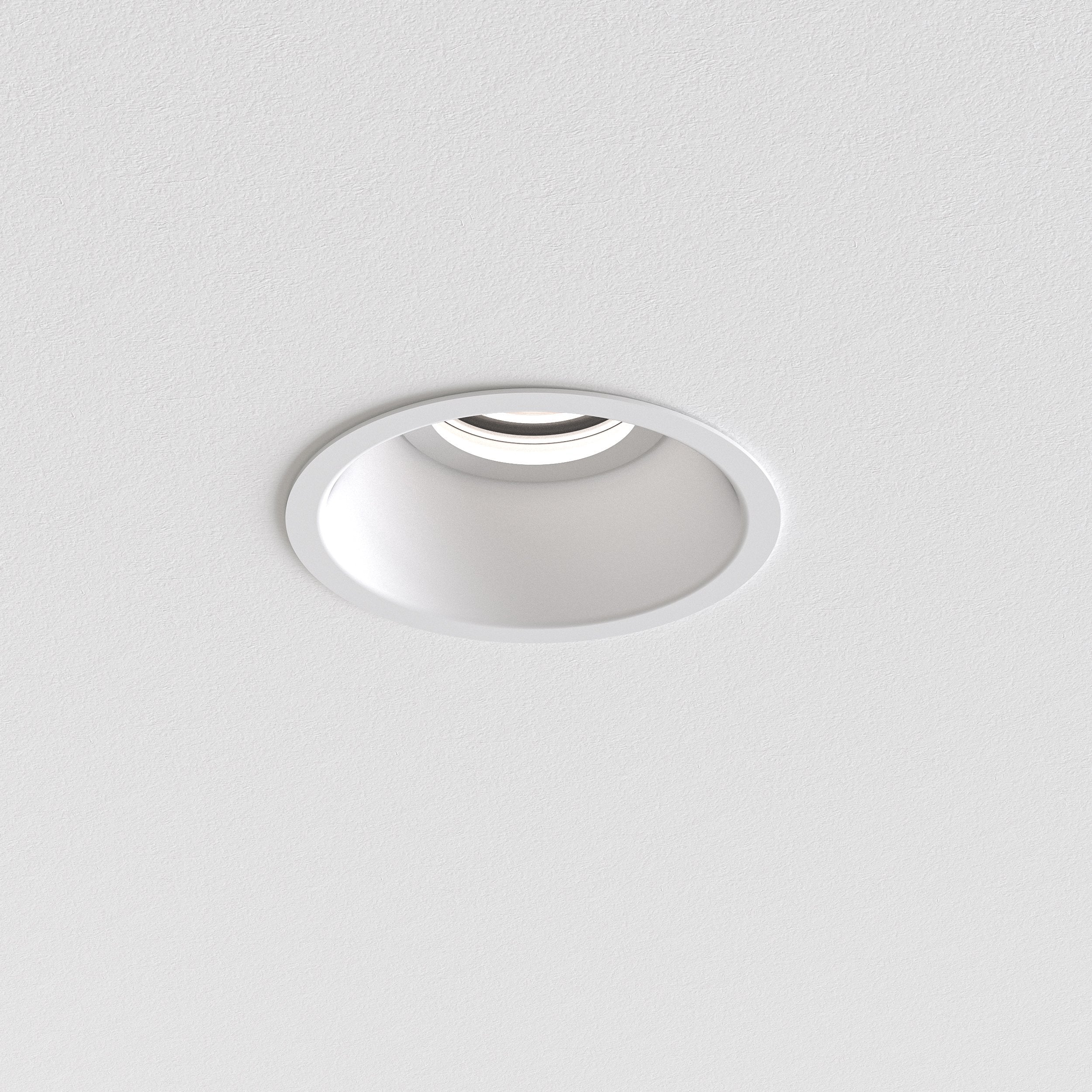 Minima PRO Round Fixed IP65 Downlight