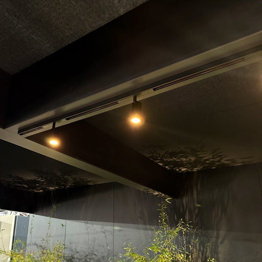 LD233 Spotlight