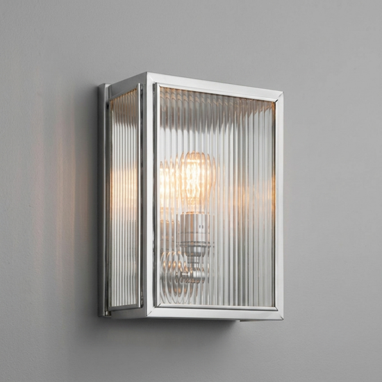 Essex Small N097 Wall Light
