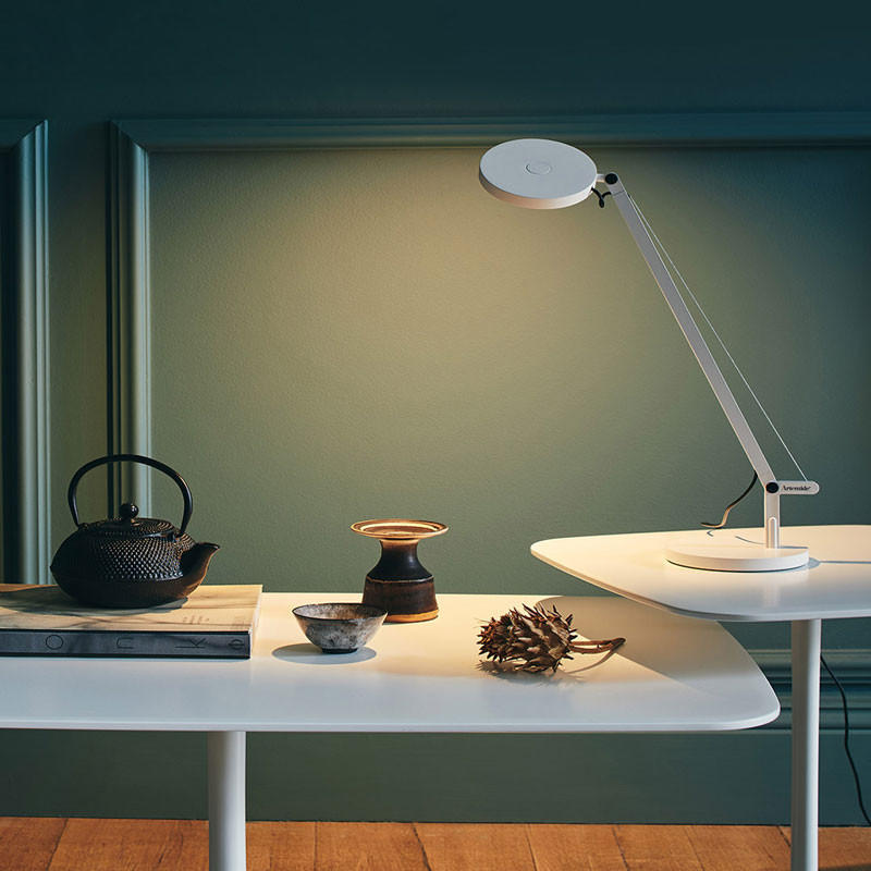 Artemide Demetra Micro Table Lamp | All Square Lighting