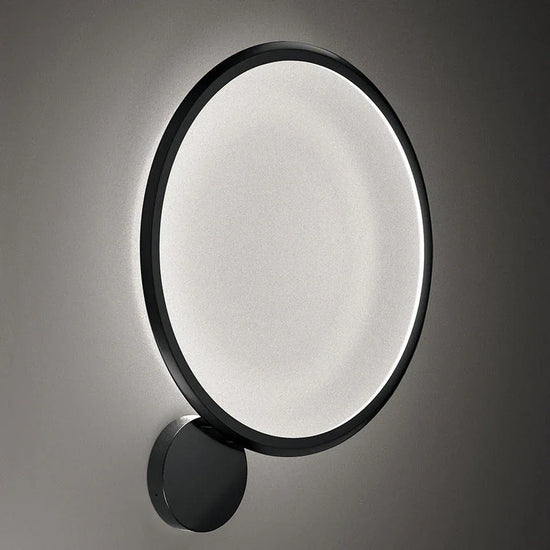 Discovery Wall Light