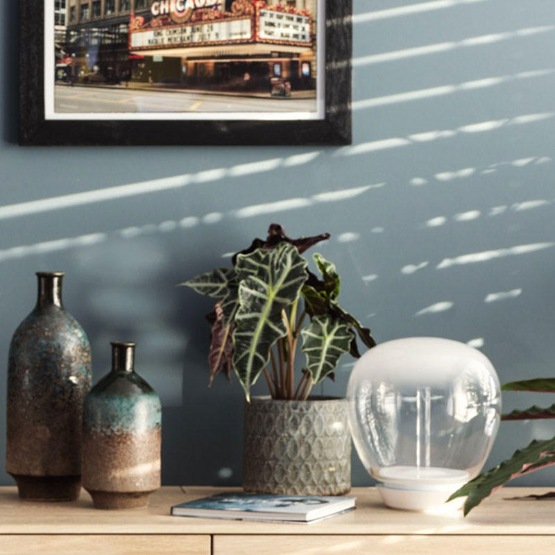 Artemide Empatia 16 Table Lamp | All Square Lighting