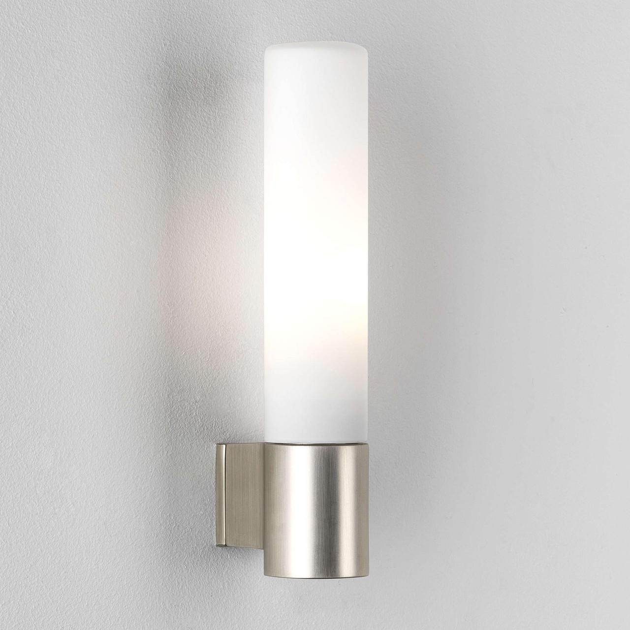 Bari Wall Light