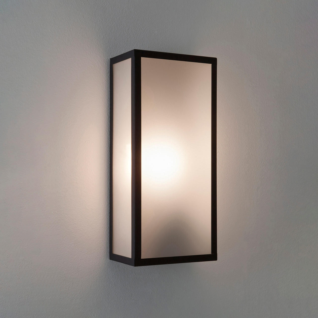 Messina Sensor Wall Light