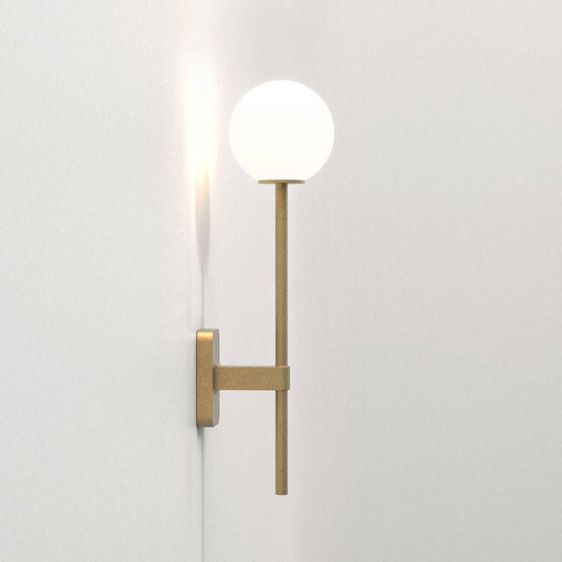 Tacoma Single Grande Wall Light