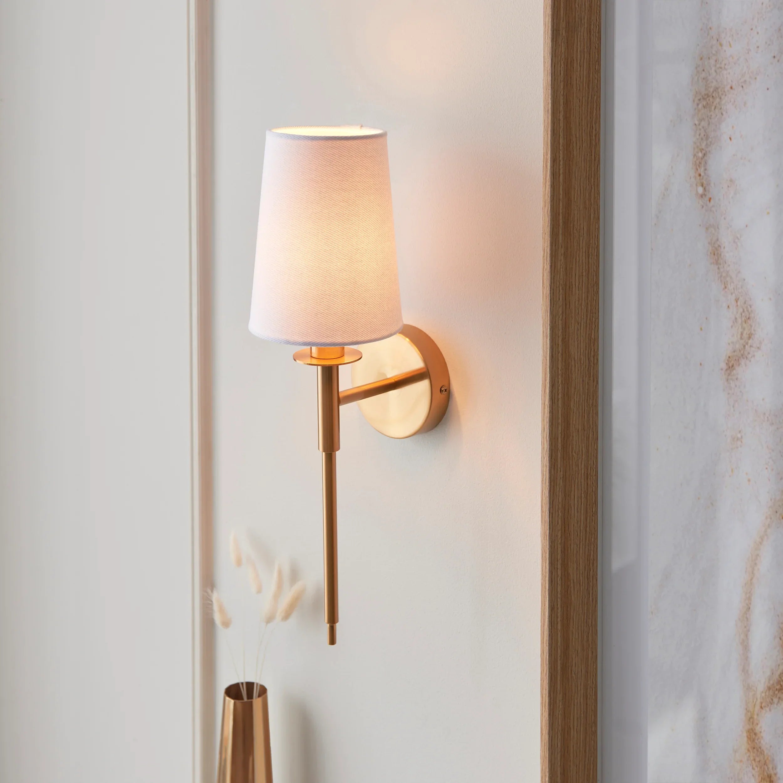 Marceline Classic Shade Wall Light