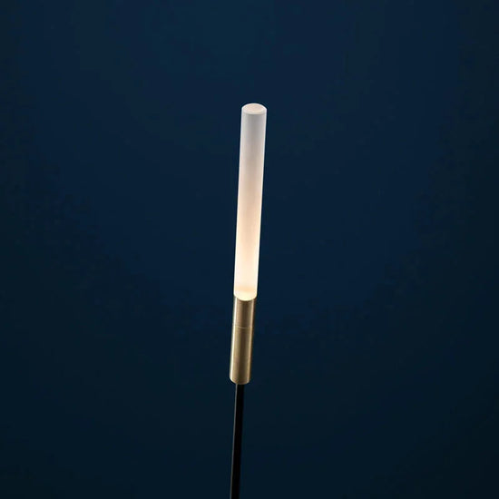 Syphasera Floor Lamp