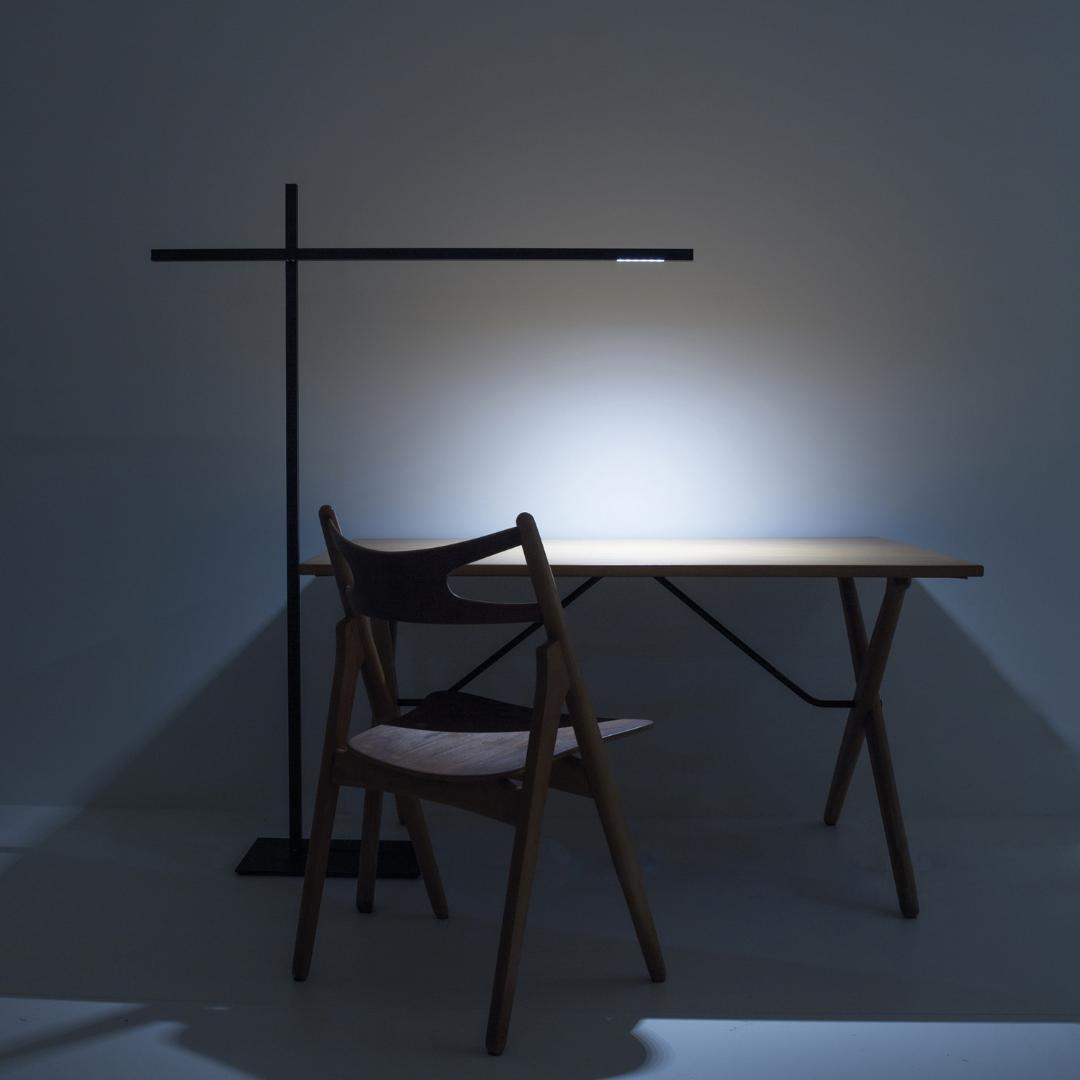 Davide Groppi Hashi Floor Lamp | All Square Lighting