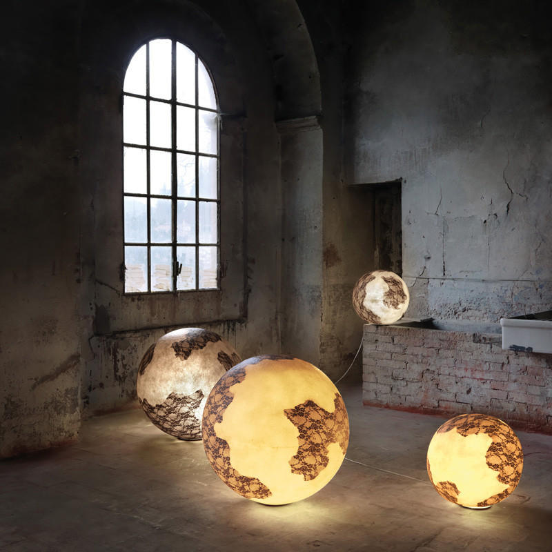 Karman Ululì – Ululà GB Outdoor Floor Lamp | All Square Lighting