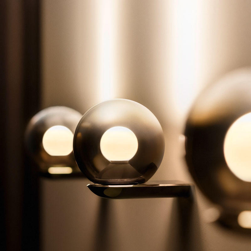 Luna Parete Wall Light