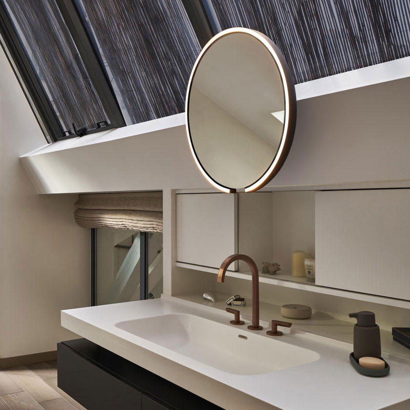 Occhio Mito Sfera 40 Illuminated Mirror | All Square Lighting
