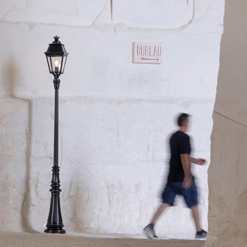 Roger Pradier Avenue 3 N°7 LED Floor Lantern | All Square Lighting