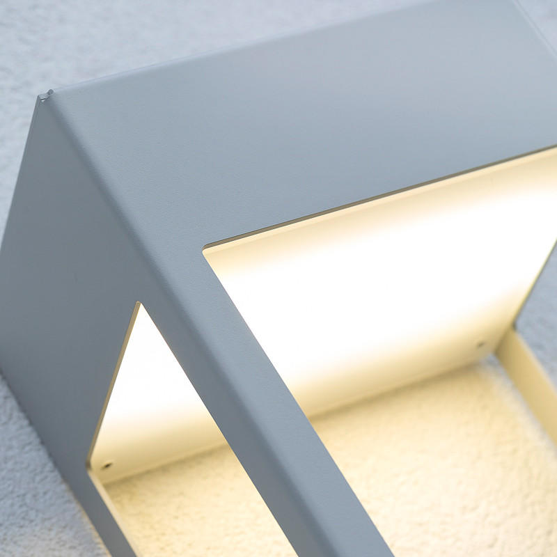 Roger Pradier Hogar N°2 Wall Light | All Square Lighting