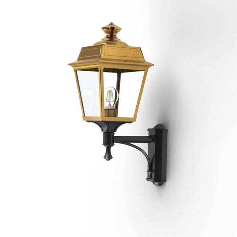 Roger Pradier Place des Vosges 1 Tradition N°3 Wall Lantern | All Square Lighting
