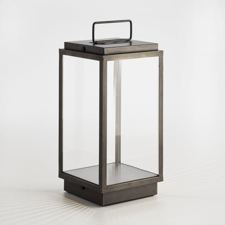 Tekna Blakes N024 Table Lamp | All Square Lighting