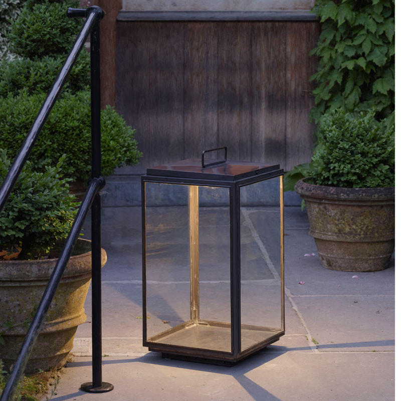 Tekna Ilford N106 Large Portable Floor Lamp | All Square Lighting