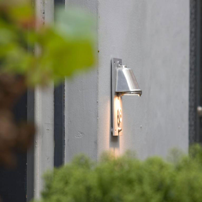 Tekna Spreadlight N030 230V LED Wall Light | All Square Lighting