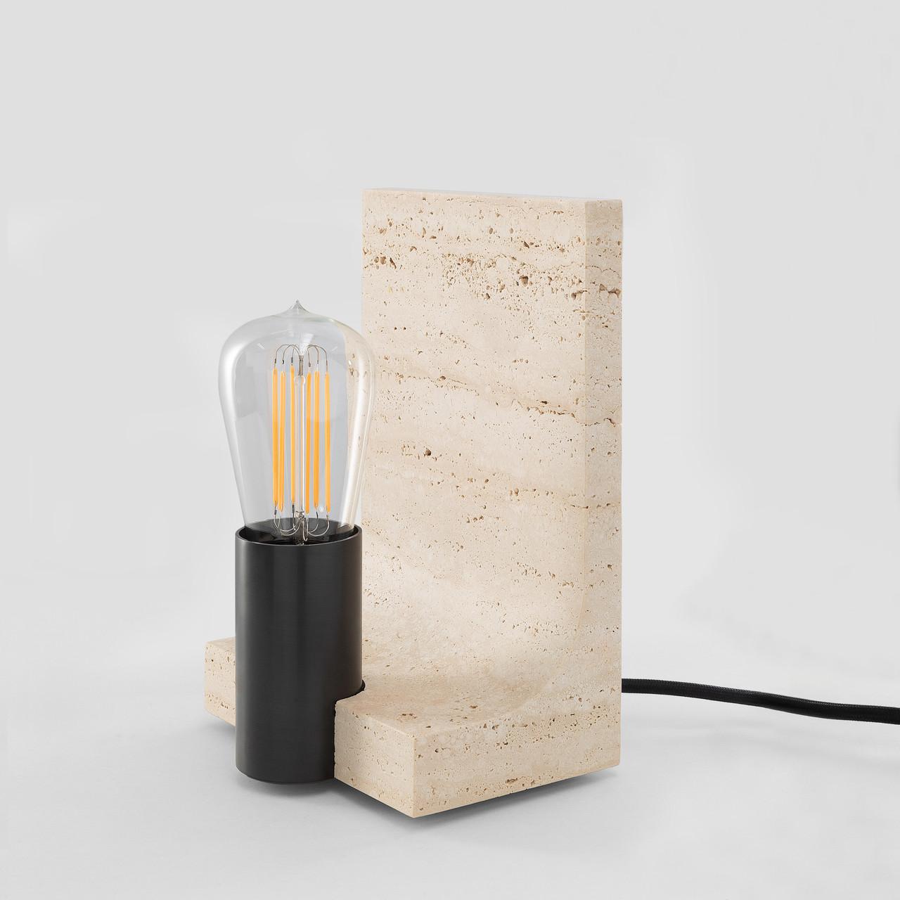 Walcott N400 Floor Lamp